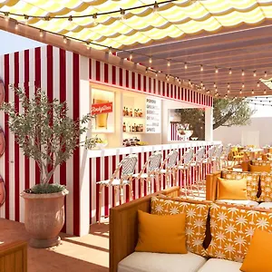Rockypop Hotel